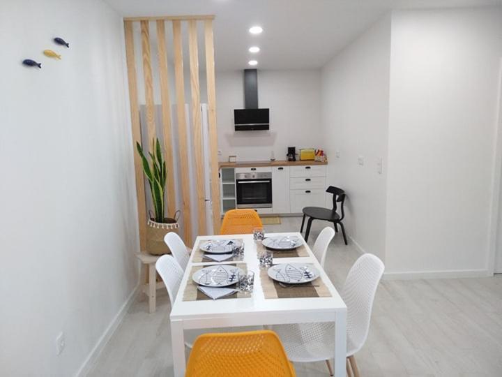 Apartamentos Areia E Mar Sul Vila Praia de Ancora Ngoại thất bức ảnh
